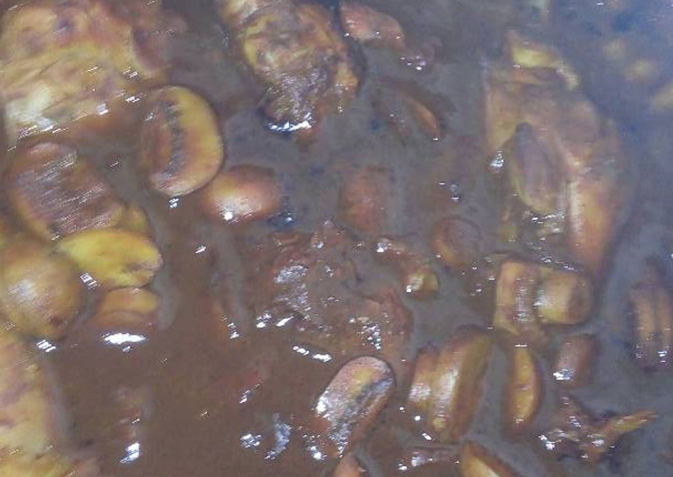 Pollo con champiñones en chile pasilla a la Mario