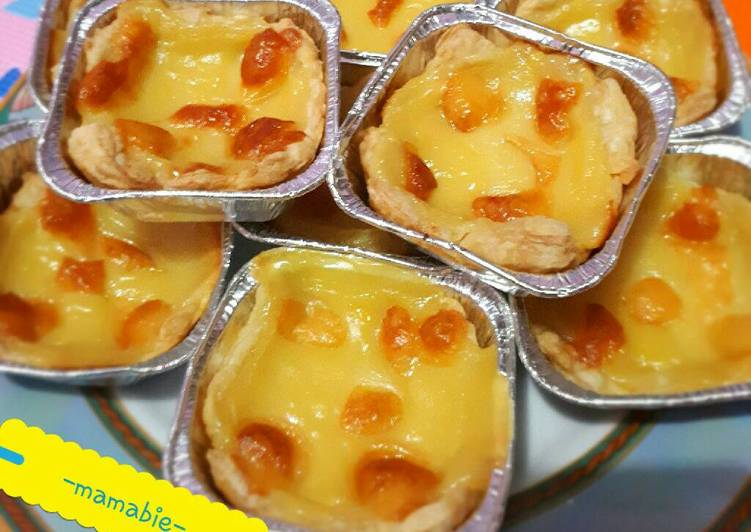 Portuguese mozza egg taart