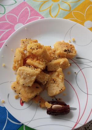 વાટી દાળ ના ઢોકળા (Vati Dal Dhokla Recipe In Gujarati) રેસીપી મુખ્ય ફોટો