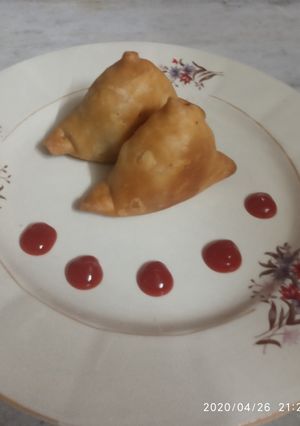 A picture of Samosa street food.