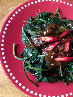 Foto resep Sambel Brambang Asem Lalap Kangkung Daun Ubi