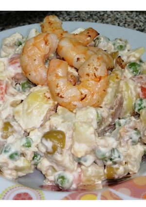 Una foto de Ensaladilla rusa / fácil y rica