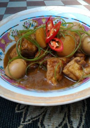 Foto resep Semur TkT (tahu, kentang, telur puyuh)