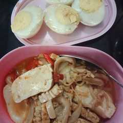 รูปของ Tahu Tempe Telur Jamur Masak Tomat (menu diet)