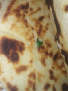 A picture of Garlic naan bread.