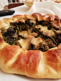 Foto di Quiche con cime di rape e pomodorori sottolio