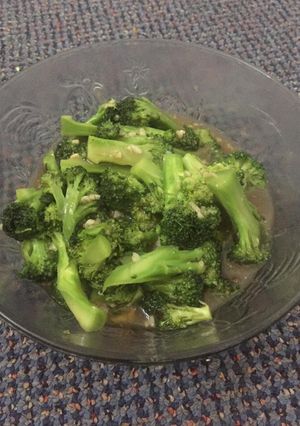 Foto resep Tumis Brokoli Bawang Putih