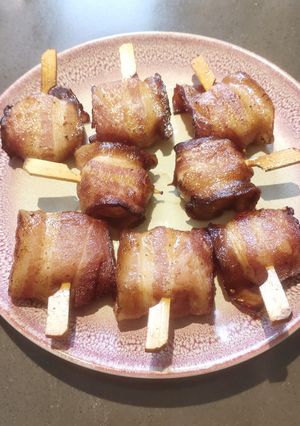 A picture of Bacon and Abalone.