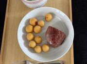 Une photo de filet de canard