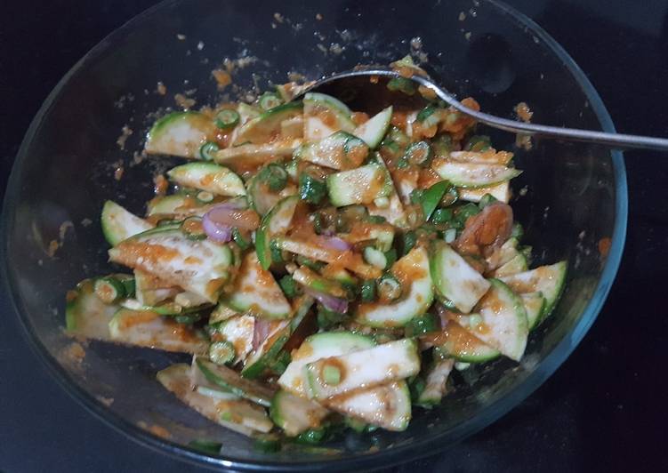 Bagaimana Membuat Beberuk khas Lombok Anti Gagal