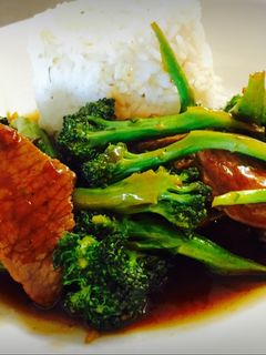 A picture of Easy Beef and Broccoli.