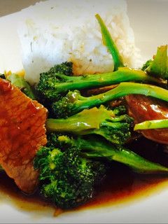 A picture of Easy Beef and Broccoli.