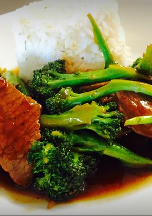 A picture of Easy Beef and Broccoli.
