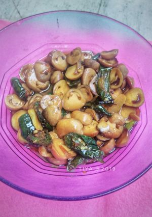 Foto resep Tumis Jamur Kancing Cabe Ijo