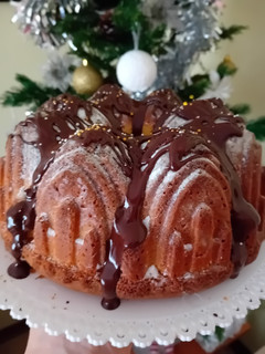 Foto di Ciambella al arancia e cioccolato