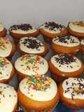 Mini quequitos con frosting