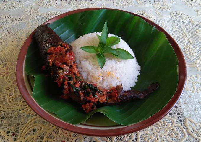 Anti Ribet, Memasak Lele Goreng Sambal Kemangi Menu Enak Dan Mudah Dibuat