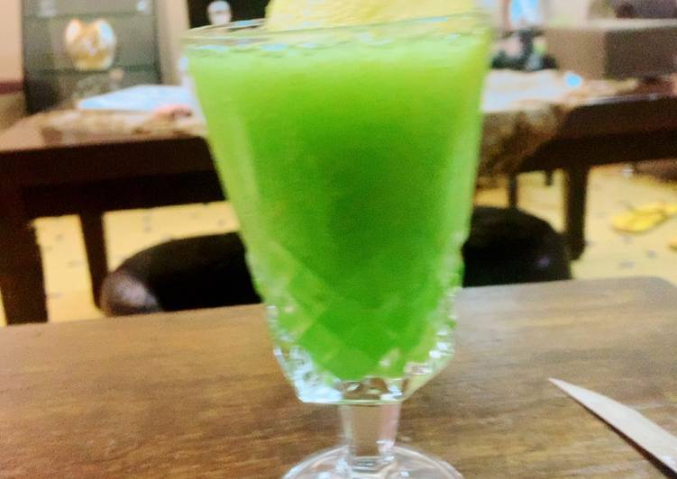 Jus de pomme🍏, menthe et miel