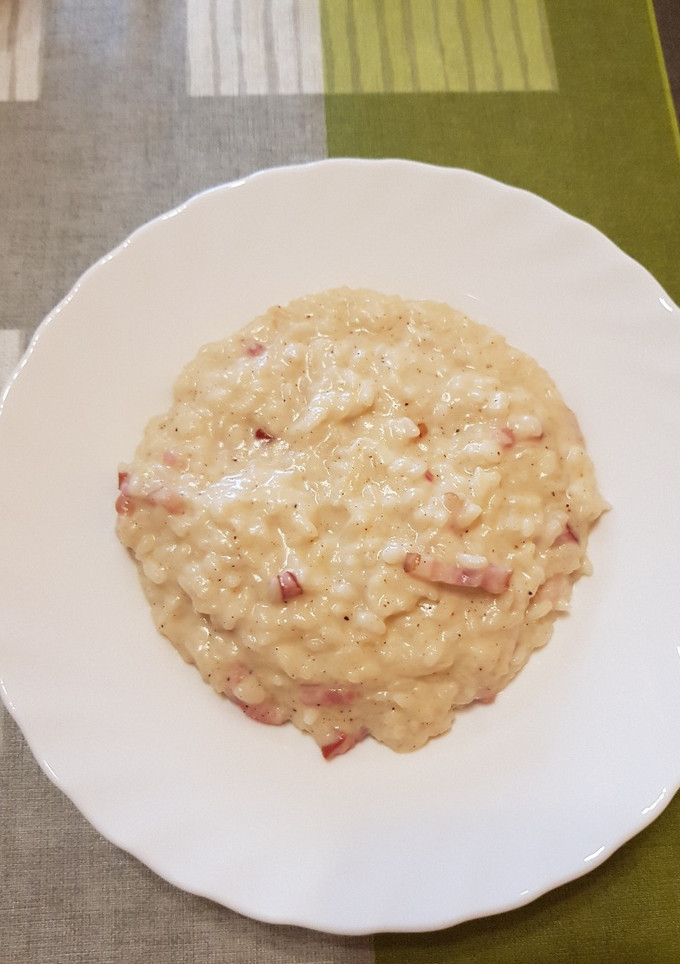 Una foto de Risotto a la carbonara (Olla Gm deLuxe)