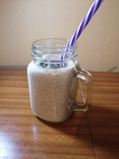 A picture of Banana smoothie.