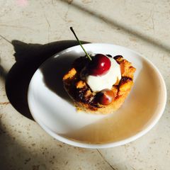 A picture of Tropical Bread Pudding.