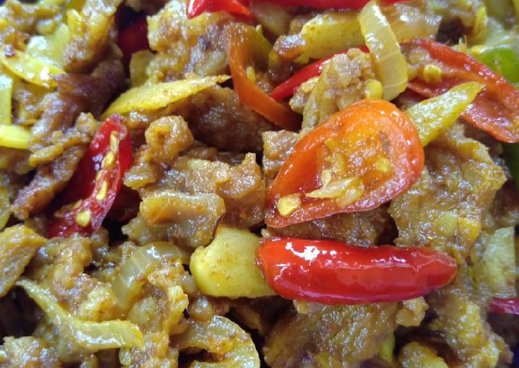 Step-by-Step Guide to Prepare Ultimate Daging Goreng Kari Kunyit