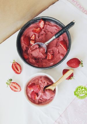 Foto de GELADO DE MORANGO 🍓