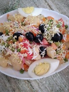 صورة لوصفة سلطة خضار مفورة 👍