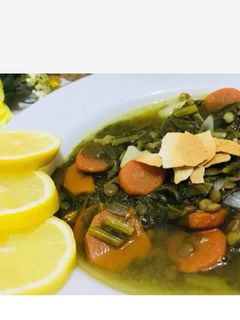 صورة لوصفة شوربة عدس بحامض