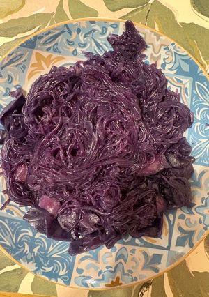 Foto di Vermicelli di soia e cavolo rosso