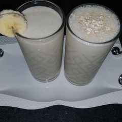 A picture of Dates oat meal milkshake.