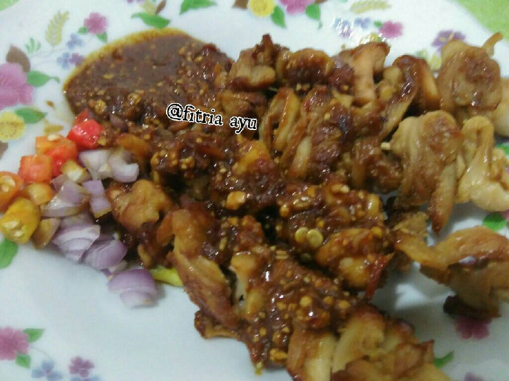 Standar Bagaimana cara bikin Sate jamur yummy yang sesuai selera