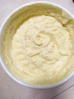 श्रीखंड (shrikhand recipe in marathi) रेसिपी चे मुख्य फोटो