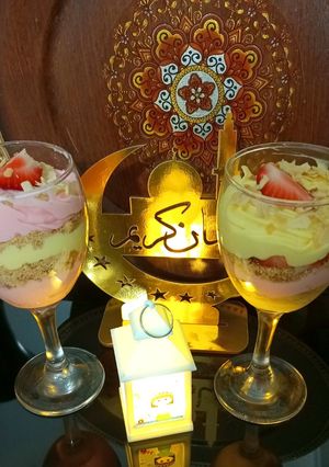 صورة لوصفة تحلية الطبقات بذوق الفراولة والموز 🍓🍌🍧