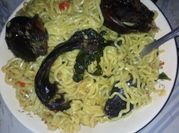A picture of indomie and meat