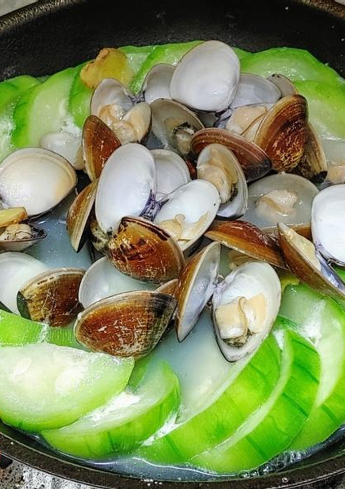 簡易蛤蠣絲瓜 的食譜成品照片