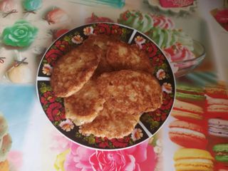 деруни з мясом