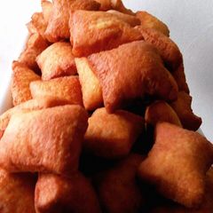 A picture of Mandazi.