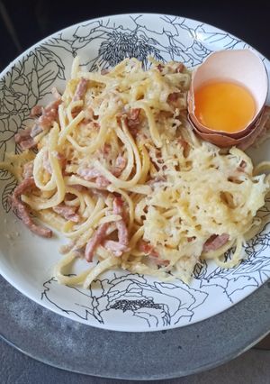 Une photo de Gratin de pâtes façon carbonara