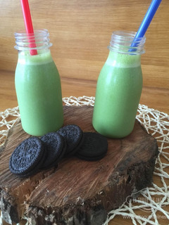 Una foto de Smoothie de espinacas y plátano
