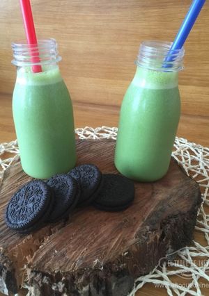 Una foto de Smoothie de espinacas y plátano
