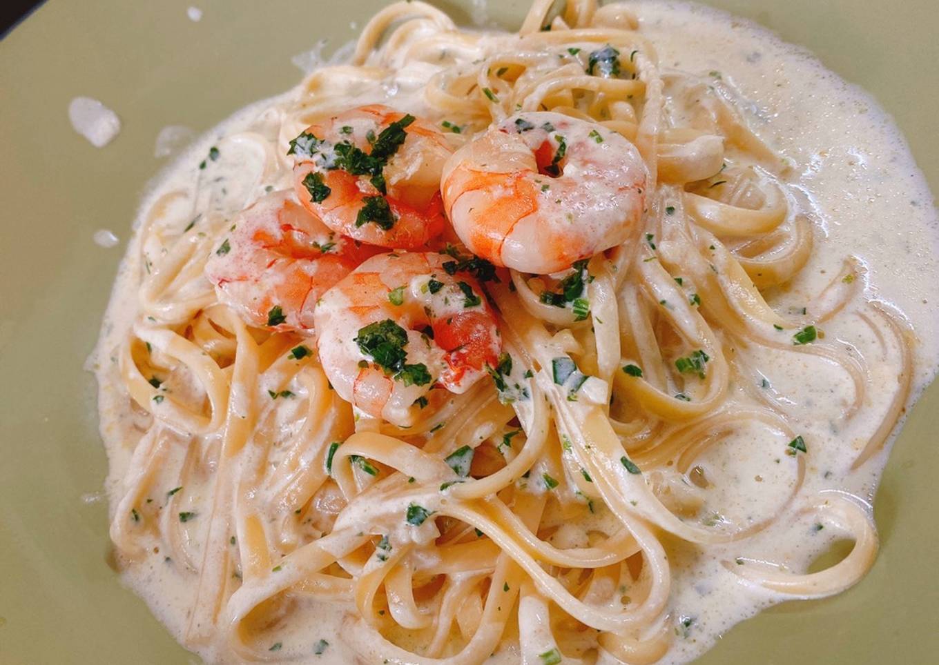 Pasta with shrimp