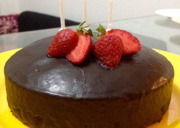 Bagaimana Menyiapkan Choco Cake with Ganache, Enak Banget
