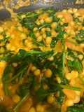 Chickpeas & spinach coconut curry