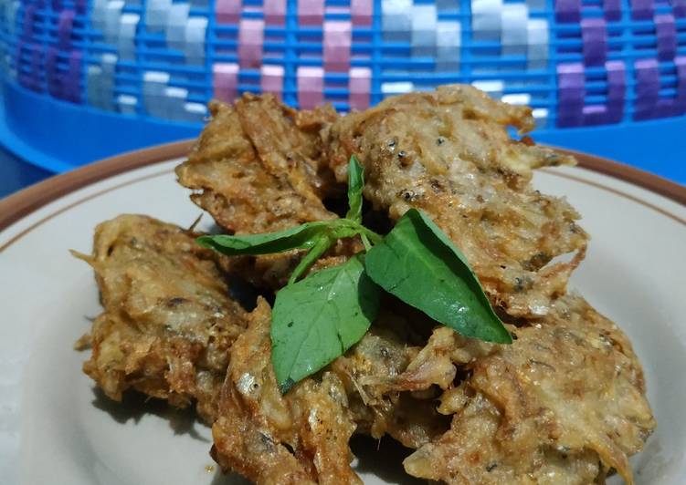 Teri goreng tepung