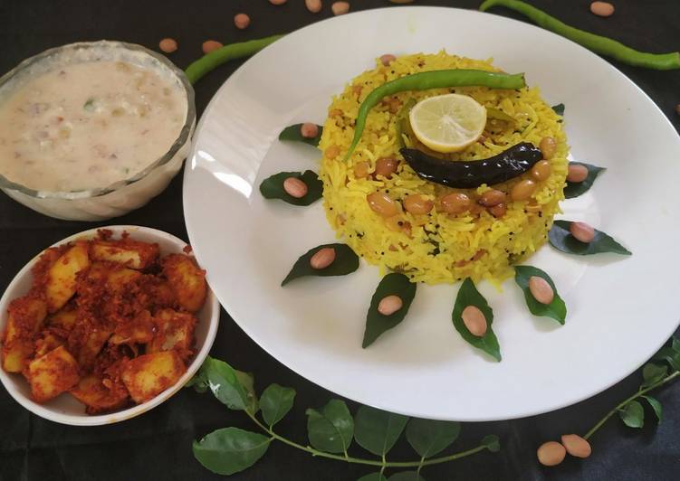 Recipe of Favorite Lemon Rice With Masala curd