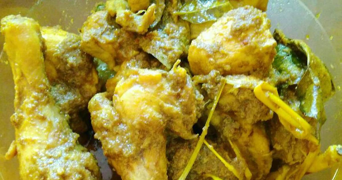 Resep Ayam ungkep oleh Annisa Eka Putri - Cookpad