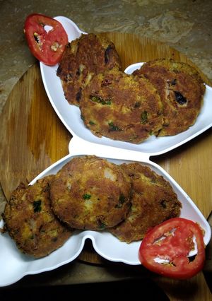 A picture of Shami kababs.