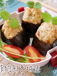 黑胡椒鮭魚飯糰 的食譜成品照片