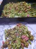 Fideos con brócoli y salchichas